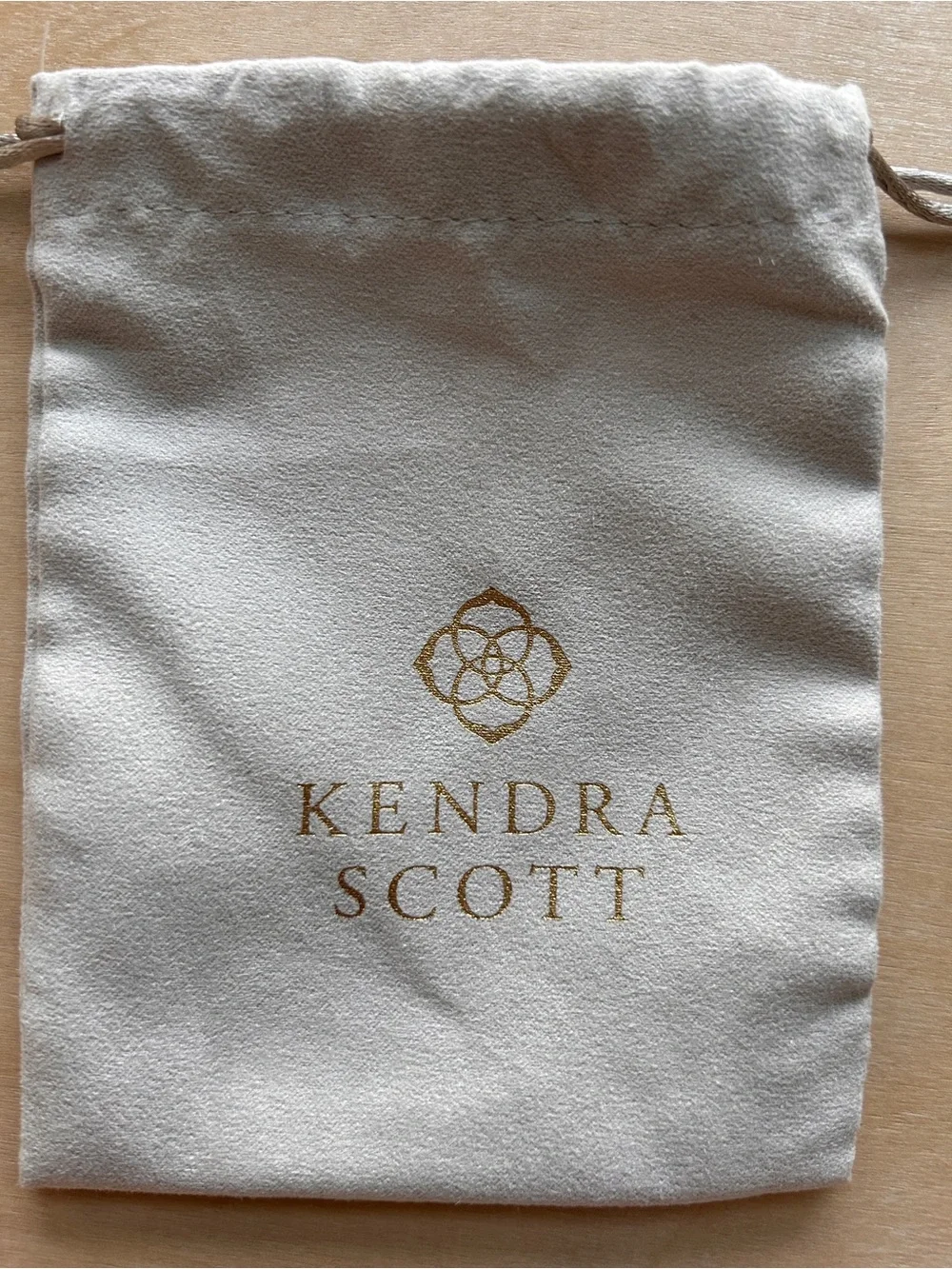 Kendra Scott new without
